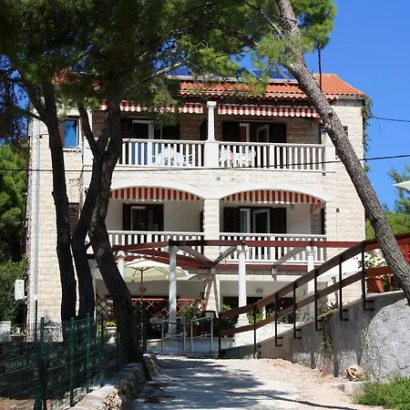 707g Apartment Sumartin